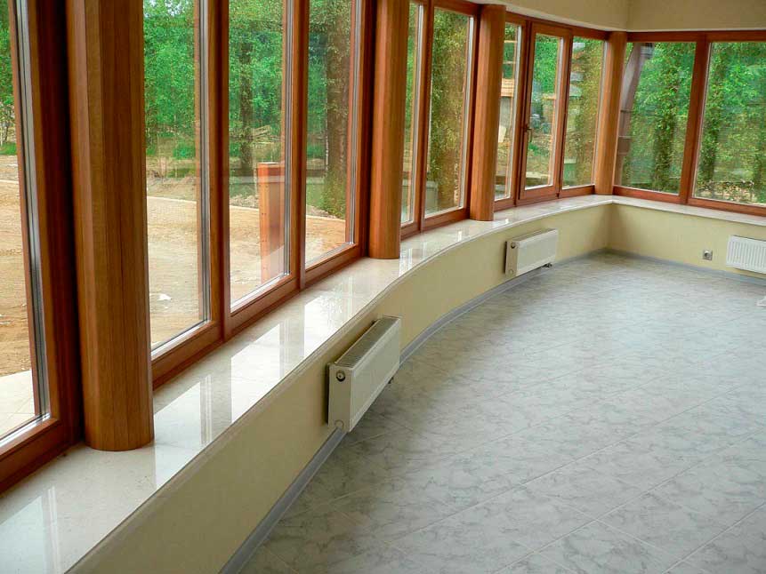 podokonnik iz mramora